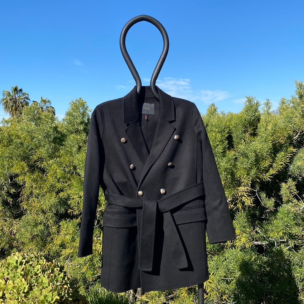 New Black Double-Breasted Jacket with Belt 🖤